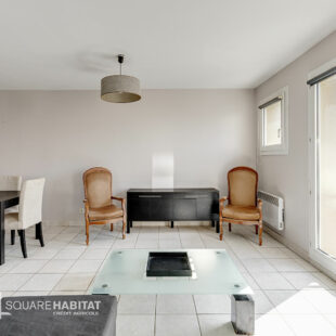 LILLE VAUBAN – NATIONALE: T3 + balcon +cave et parking &nbsp;Sous offre&nbsp;