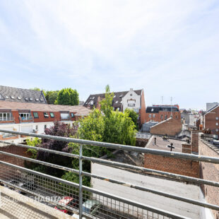 LILLE VAUBAN – NATIONALE: T3 + balcon +cave et parking &nbsp;Sous offre&nbsp;