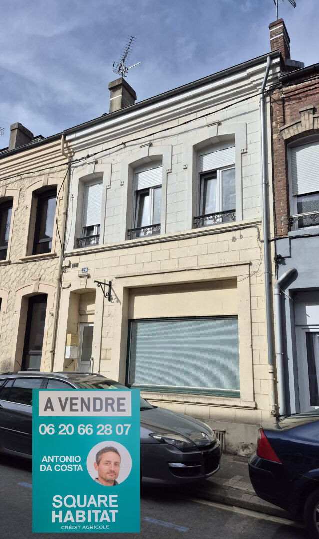 Appartement  60 m² et local  commercial