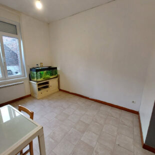 Appartement  60 m² et local  commercial