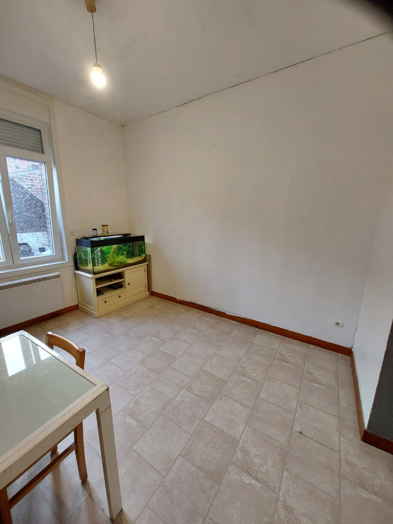 Appartement  60 m² et local  commercial