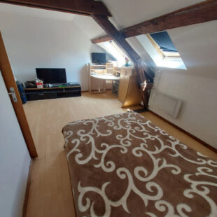 Appartement  60 m² et local  commercial