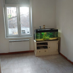 Appartement  60 m² et local  commercial