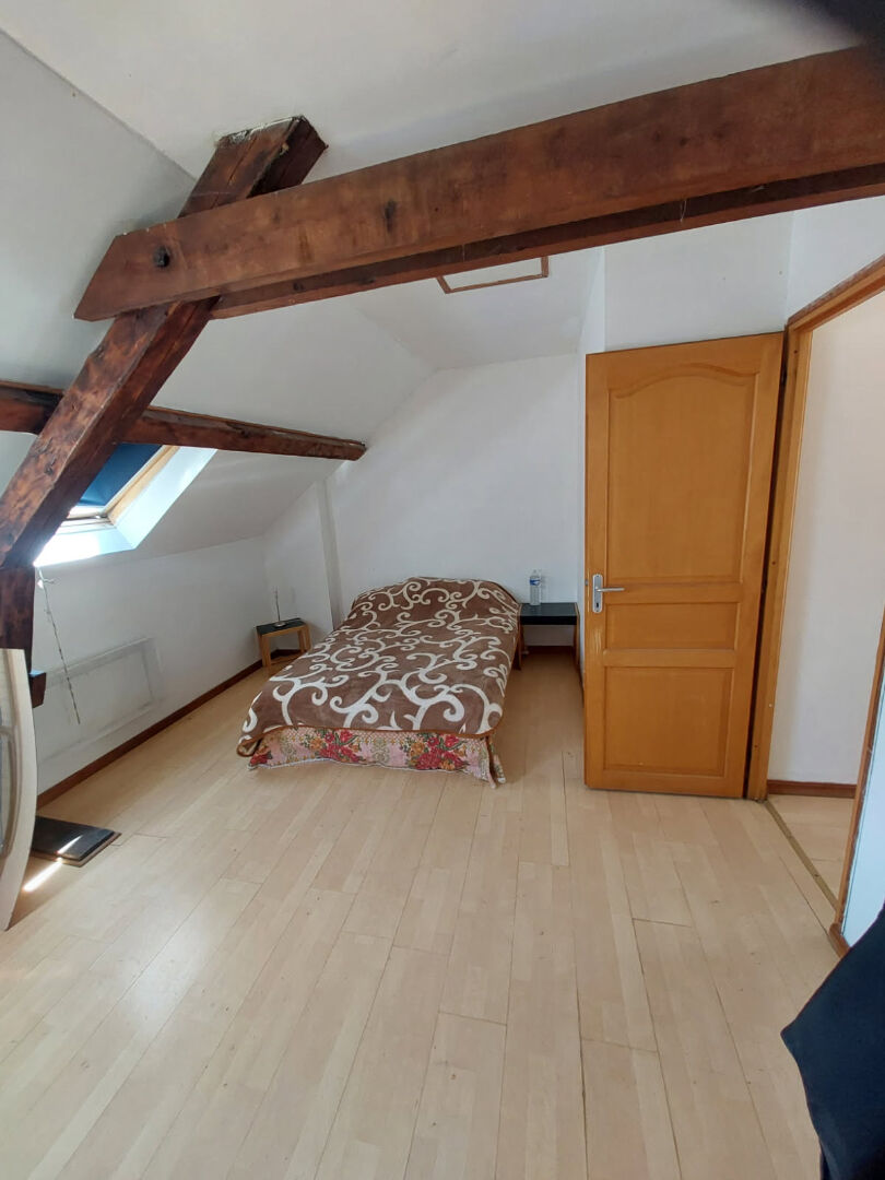 Appartement  60 m² et local  commercial