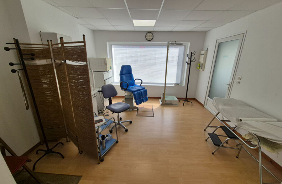 Appartement  60 m² et local  commercial