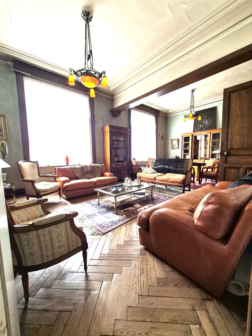Maison Cambrai 10 pièce(s) 242 m2