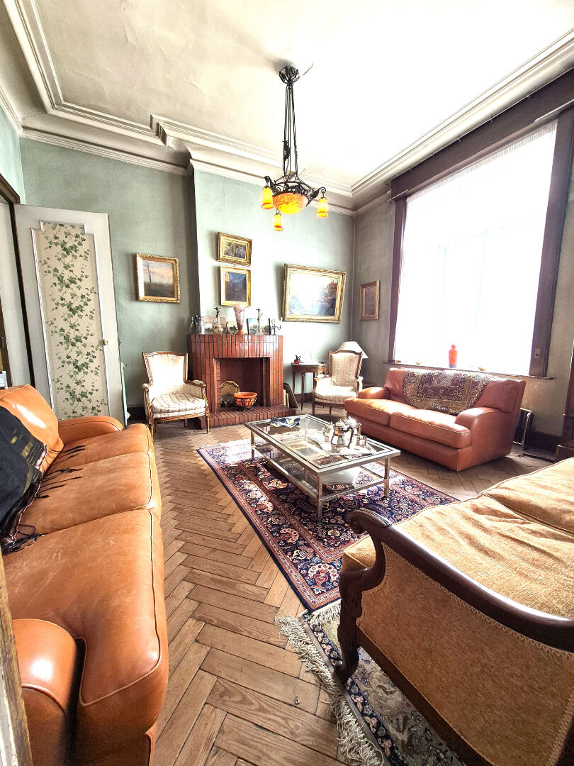 Maison Cambrai 10 pièce(s) 242 m2