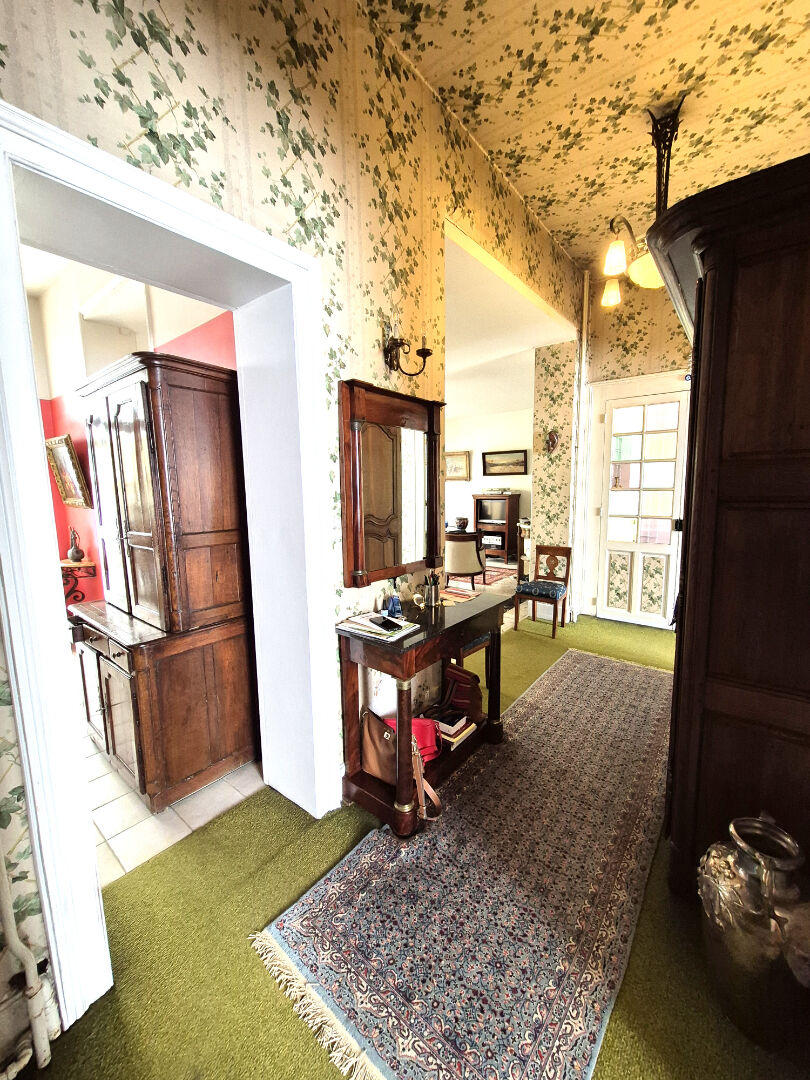 Maison Cambrai 10 pièce(s) 242 m2