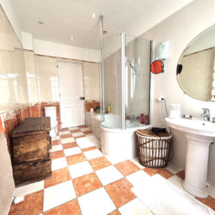 Maison Cambrai 10 pièce(s) 242 m2