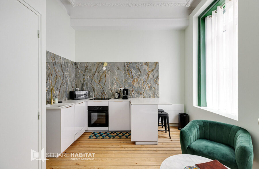 EXCLUSIVITE PLACE SEBASTOPOL : Magnifique appartement de 92m² avec jardin d’environ 100m²