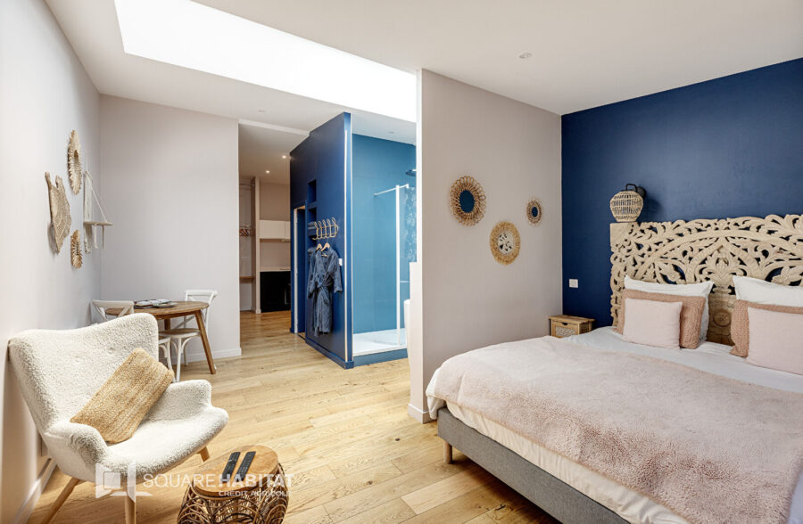 EXCLUSIVITE PLACE SEBASTOPOL : Magnifique appartement de 92m² avec jardin d’environ 100m²