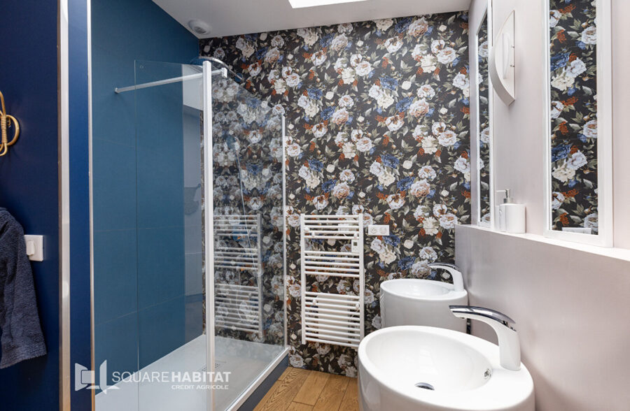 EXCLUSIVITE PLACE SEBASTOPOL : Magnifique appartement de 92m² avec jardin d’environ 100m²