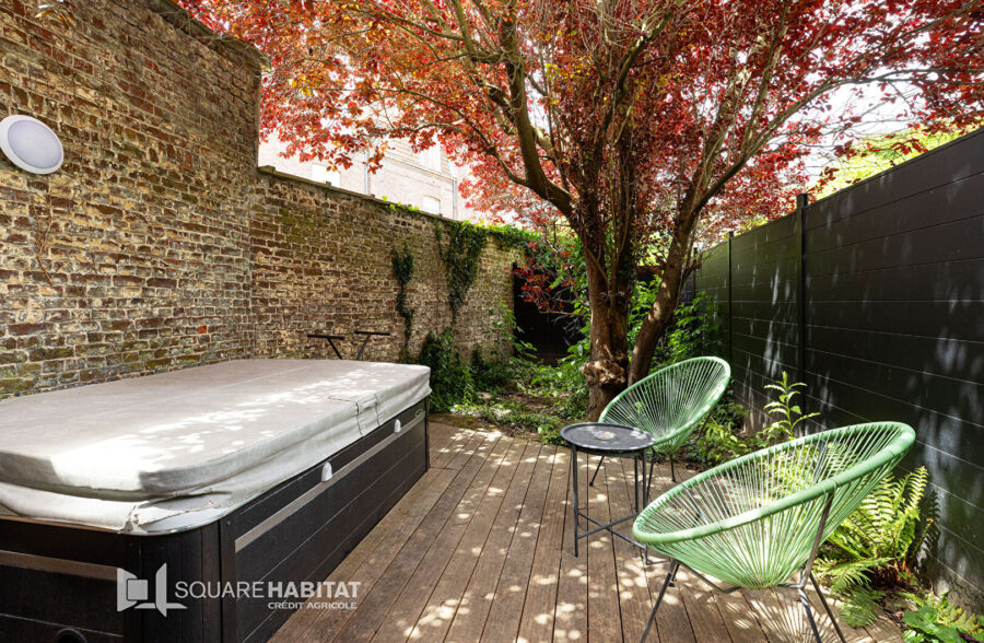 EXCLUSIVITE PLACE SEBASTOPOL : Magnifique appartement de 92m² avec jardin d’environ 100m²