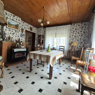 Maison Fressain 6 pièce(s) 172 m2