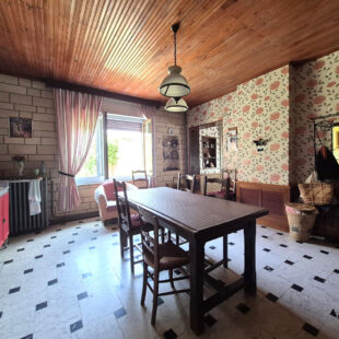 Maison Fressain 6 pièce(s) 172 m2