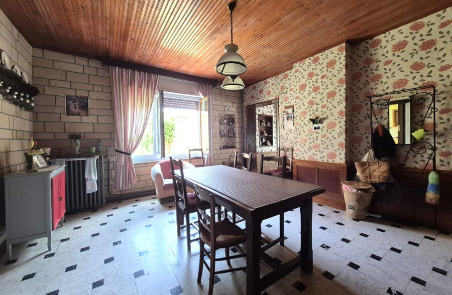 Maison Fressain 6 pièce(s) 172 m2