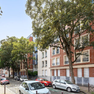 LILLE VAUBAN IESEG : Type 2 de 50m²  rénové avec terrasse et place de parking