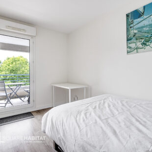 LILLE VAUBAN IESEG : Type 2 de 50m²  rénové avec terrasse et place de parking