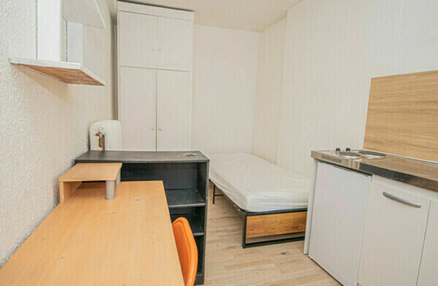 EXCLUSIVITE : 4 CHAMBRES DE BONNE PROCHE GARE
