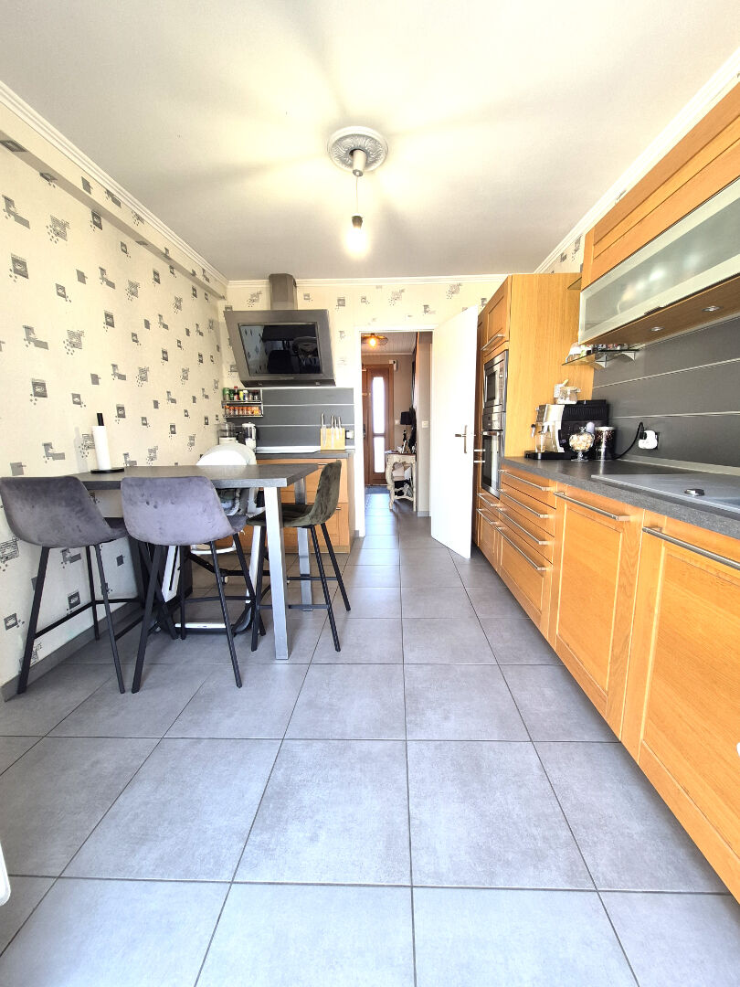 Maison Cambrai 8 pièce(s) 105 m2 &nbsp;Sous compromis&nbsp;