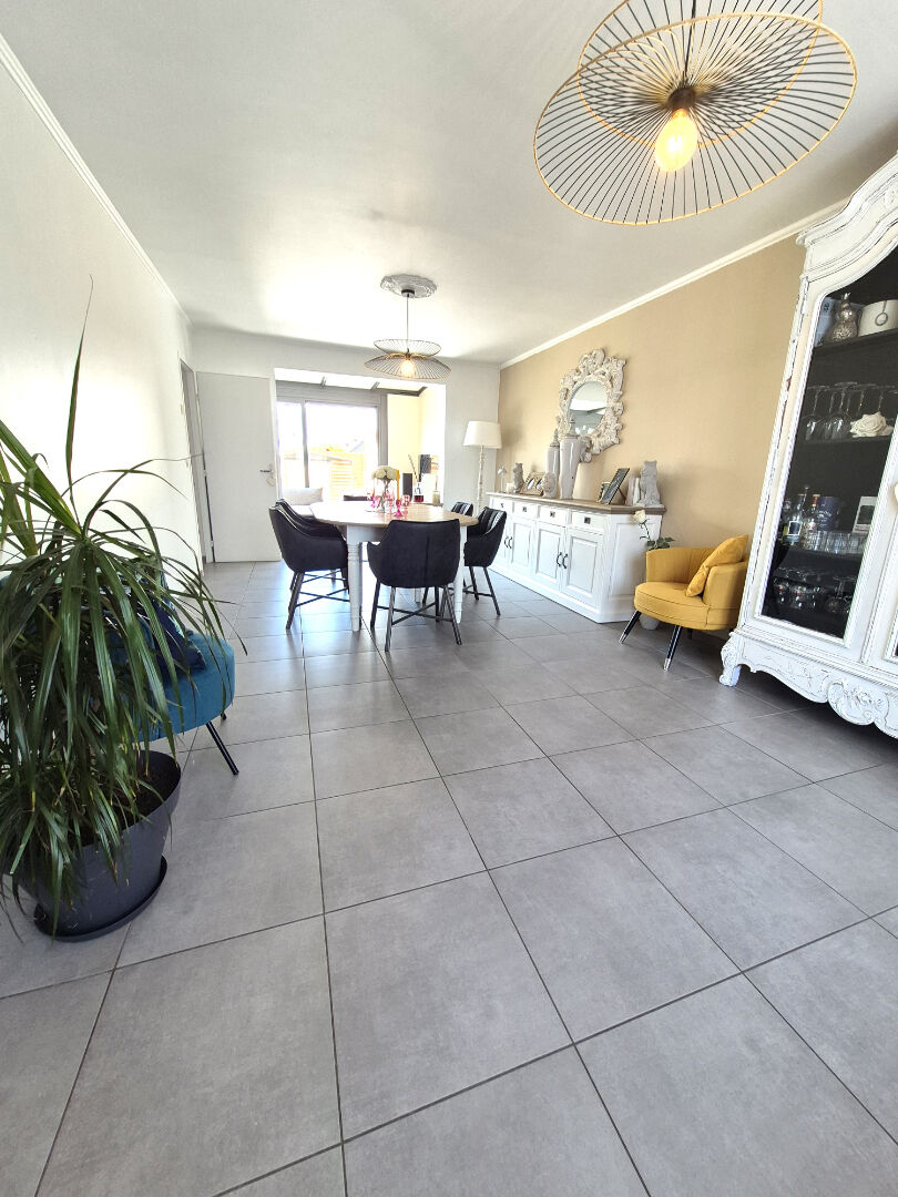 Maison Cambrai 8 pièce(s) 105 m2 &nbsp;Sous compromis&nbsp;