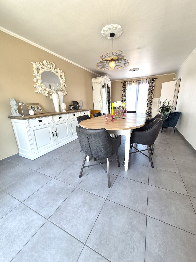 Maison Cambrai 8 pièce(s) 105 m2 &nbsp;Sous compromis&nbsp;