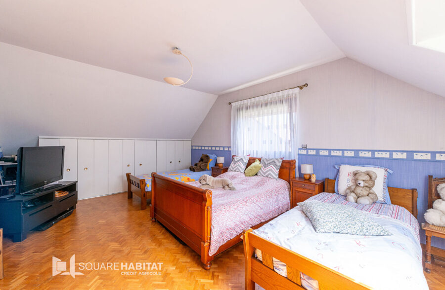 Semi plain pied individuel de 190 m² habitable