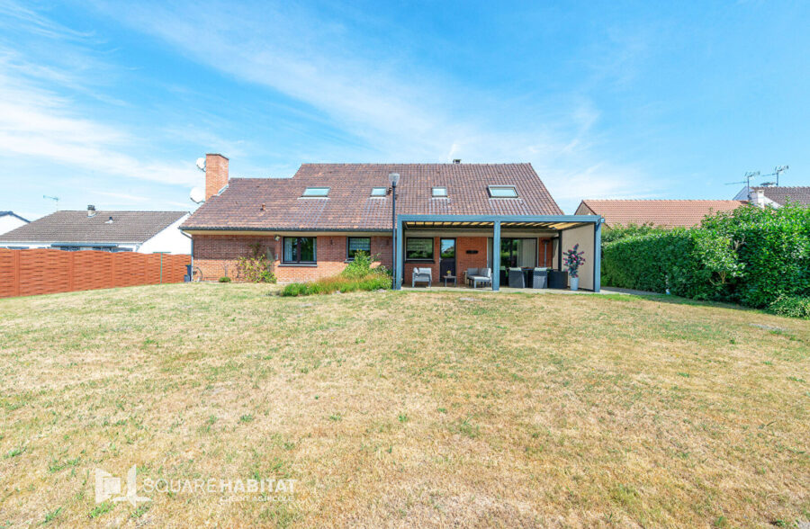 Semi plain pied individuel de 190 m² habitable