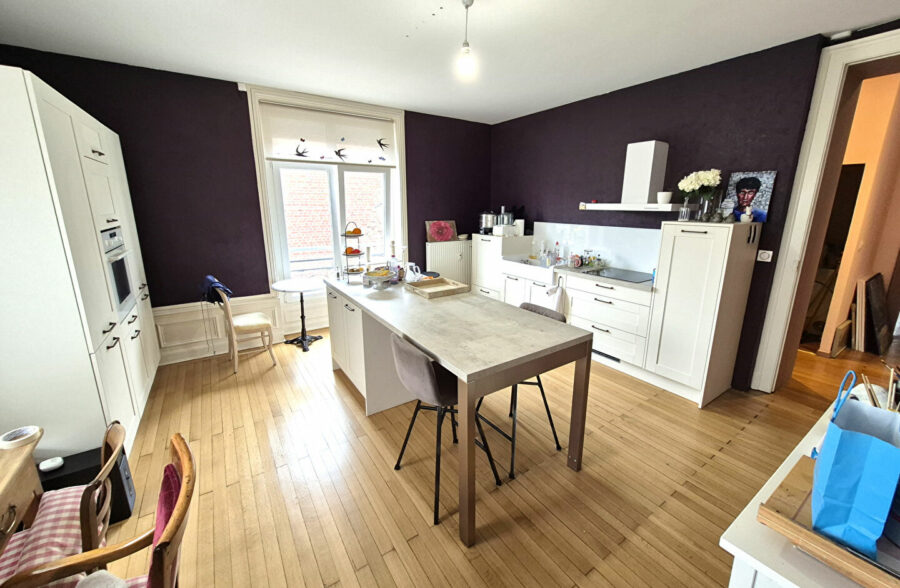 Appartement Cambrai 3 pièce(s) 142.5 m2