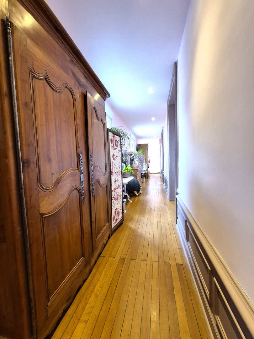 Appartement Cambrai 3 pièce(s) 142.5 m2