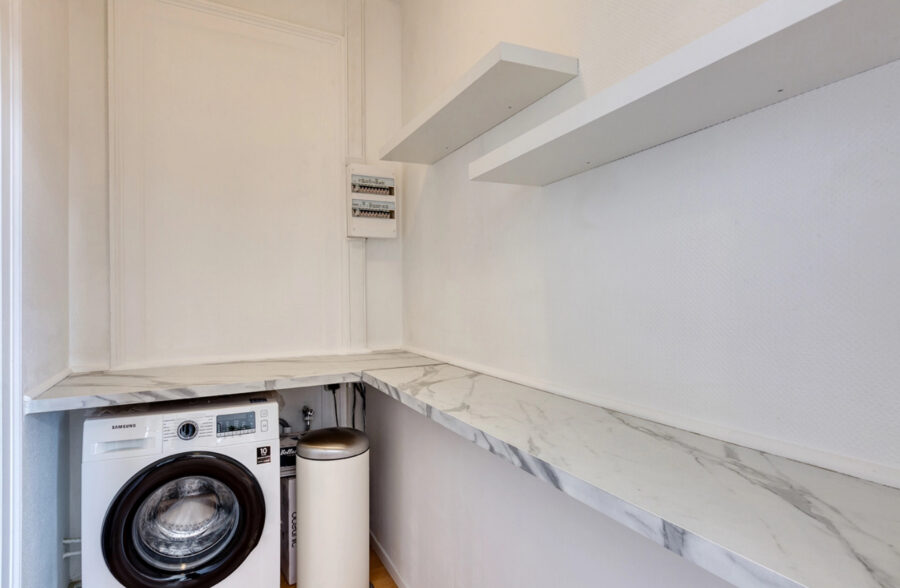 Appartement T4  à vendre !!Coeur de la ville en face de la mairie !!