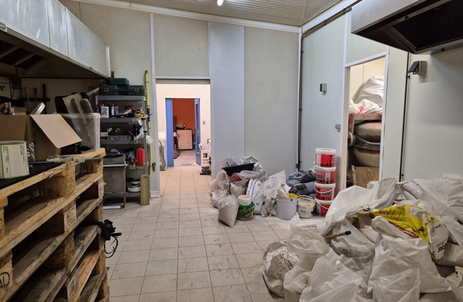 Entrepot avec bureaux proche cambrai