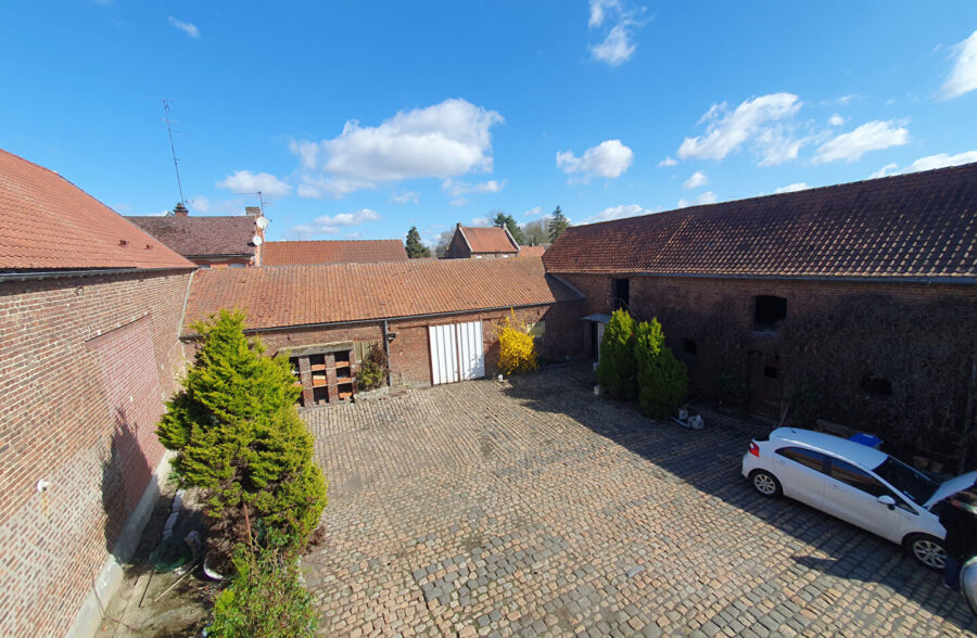 Corps de Ferme , multiples possibilités !