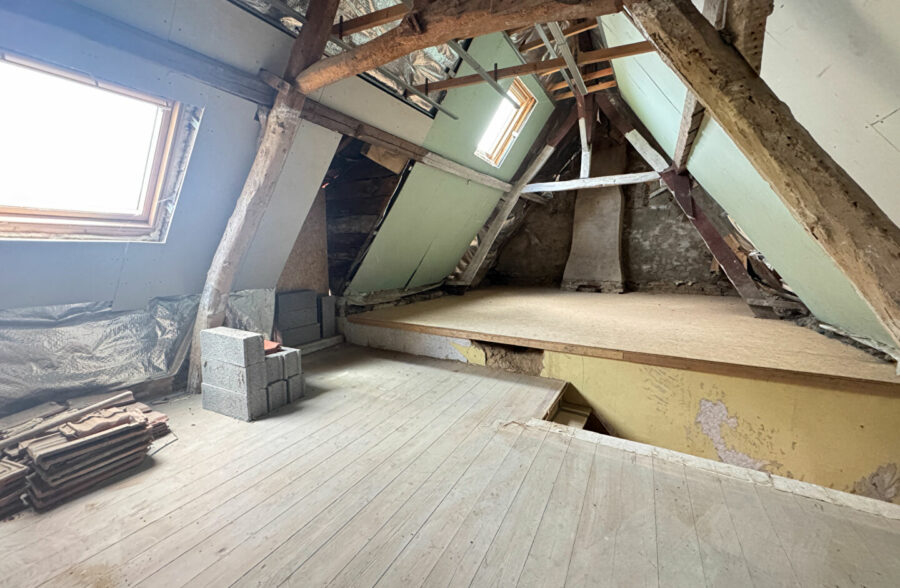 Maison Preseau 4 pièce(s) 77 m2