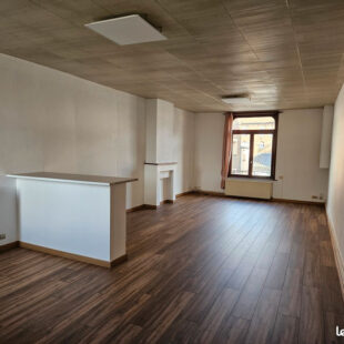 Immeuble Local Commercial avec Appartement Loué