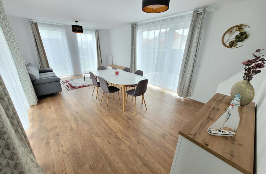 GROFFLIERS , Chalet neuf  3 chambres , en frais de notaire réduits , avec piscine chauffée !!