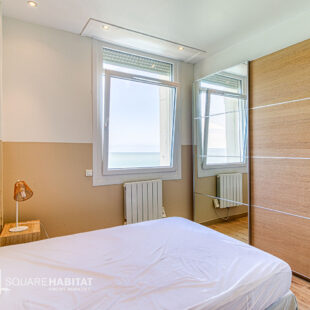 APPARTEMENT FACE MER