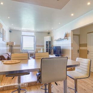 APPARTEMENT FACE MER