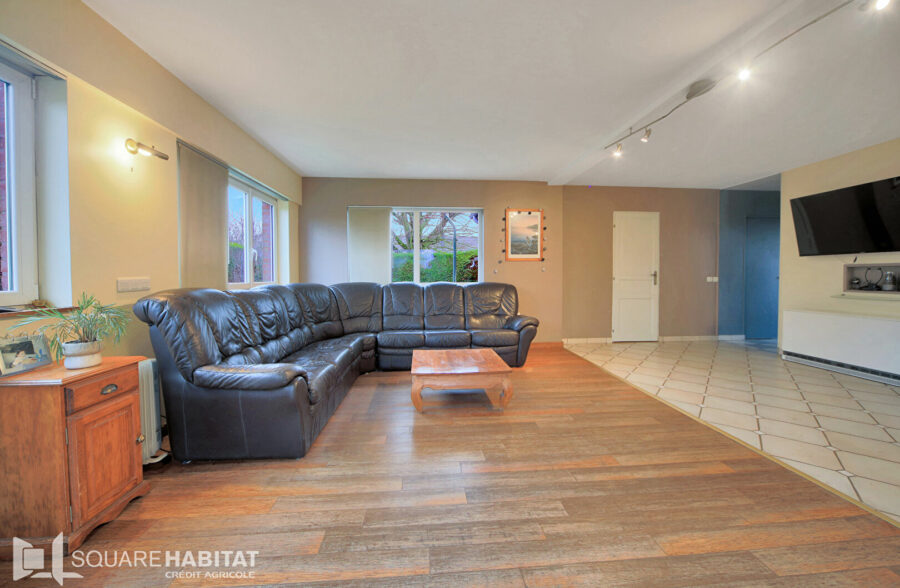 Plain pied individuel 4 chambres, jardin, garages