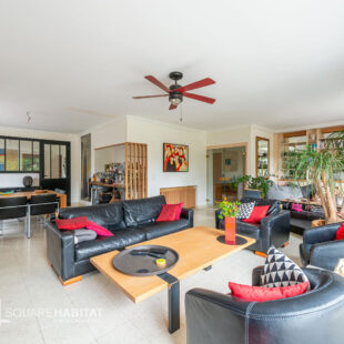 PLAIN PIED DE 160 M² AVEC SOUS SOL COMPLET