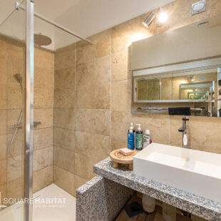 PLAIN PIED DE 160 M² AVEC SOUS SOL COMPLET