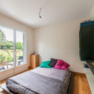 PLAIN PIED DE 160 M² AVEC SOUS SOL COMPLET