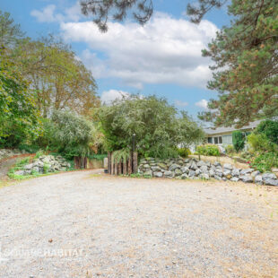 PLAIN PIED DE 160 M² AVEC SOUS SOL COMPLET