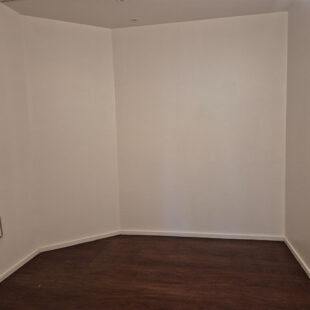 Local commercial Lens 319 m2