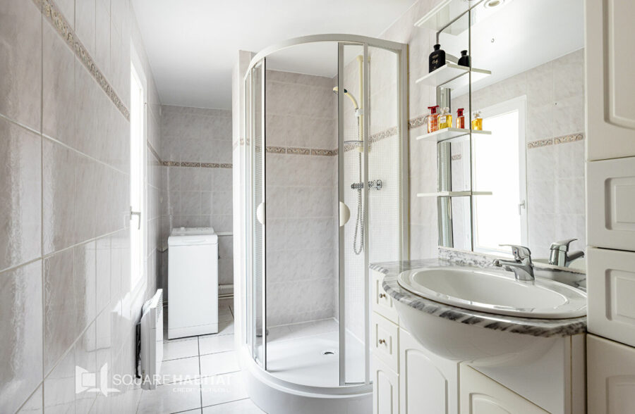 EXCLUSIVISITE VIEUX LILLE : APPARTEMENT TYPE 4  139 m² EN DUPLEX