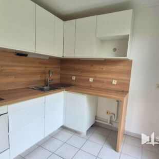 T2 avec parking LILLE ST MAURICE