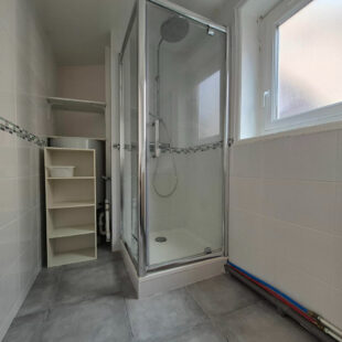 LILLE CENTRE & GARES – BEAU T2 DE 43M² EN PARFAIT ETAT &nbsp;Sous compromis&nbsp;