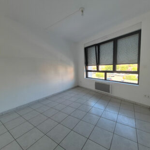 Appartement Somain 3 pièce(s) 80.59 m2