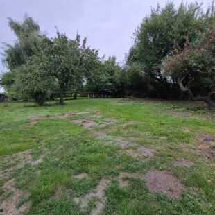 HERGNIES Terrain constructible de 1013m²