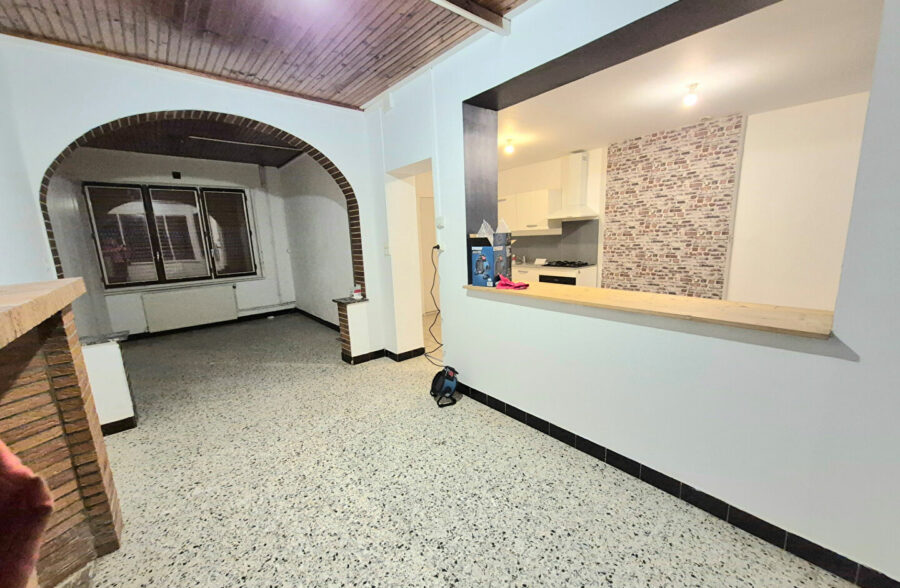 Maison Conde Sur L Escaut 6 pièce(s) 90 m2